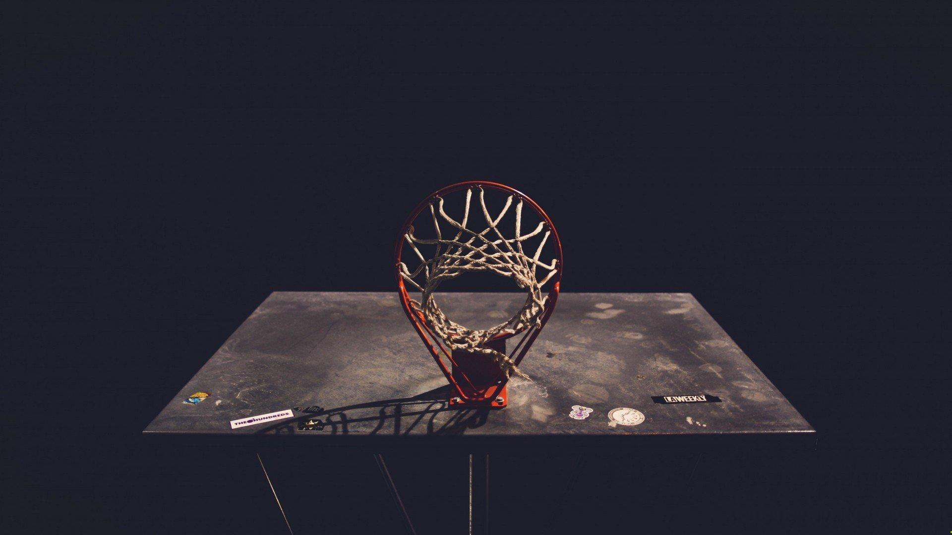 冰雪运动热潮席卷全国，青少年选手国际赛场崭露头角