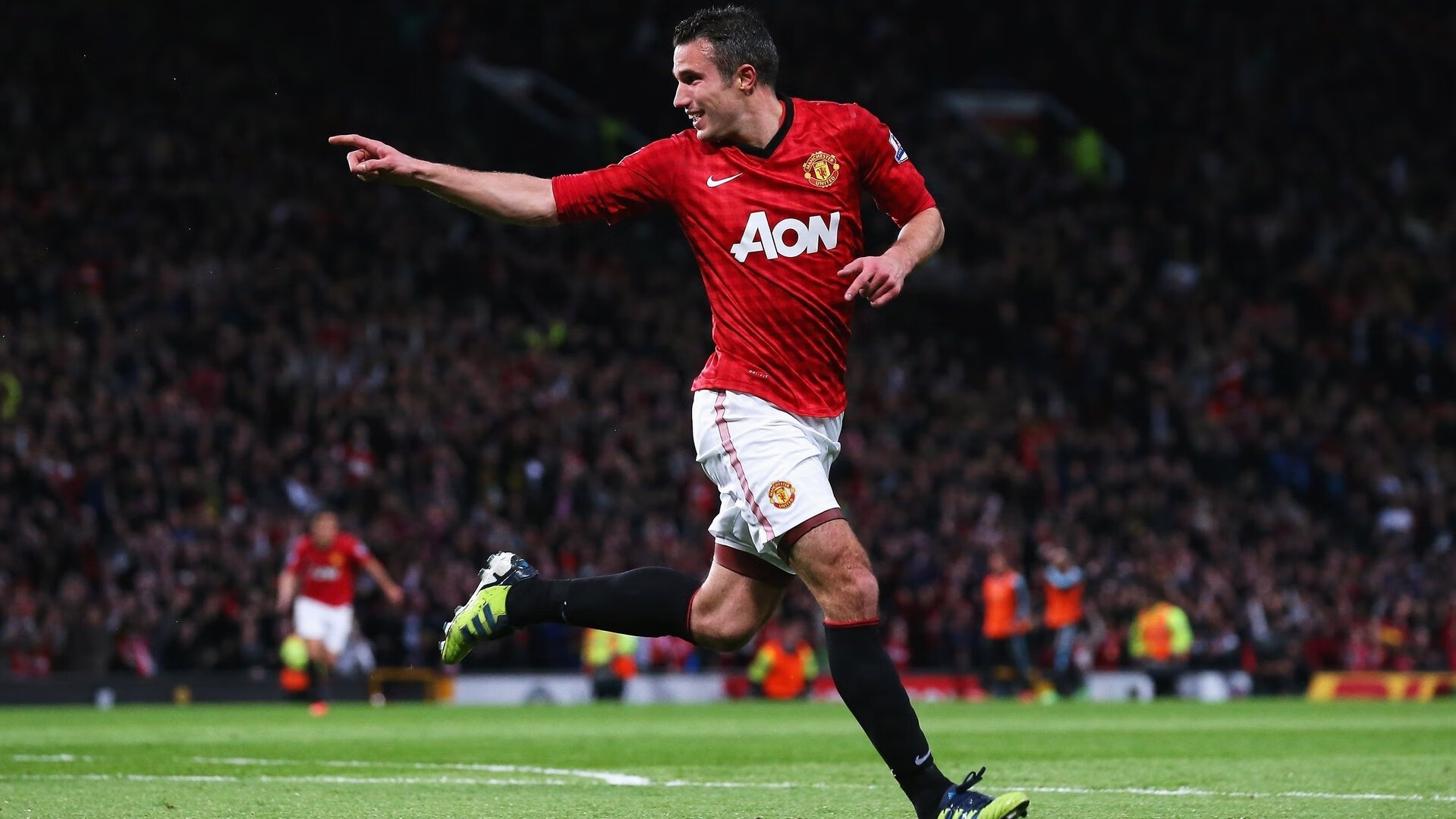 意甲联赛激战正酣,尤文图斯绝杀AC米兰,国际米兰领跑积分榜