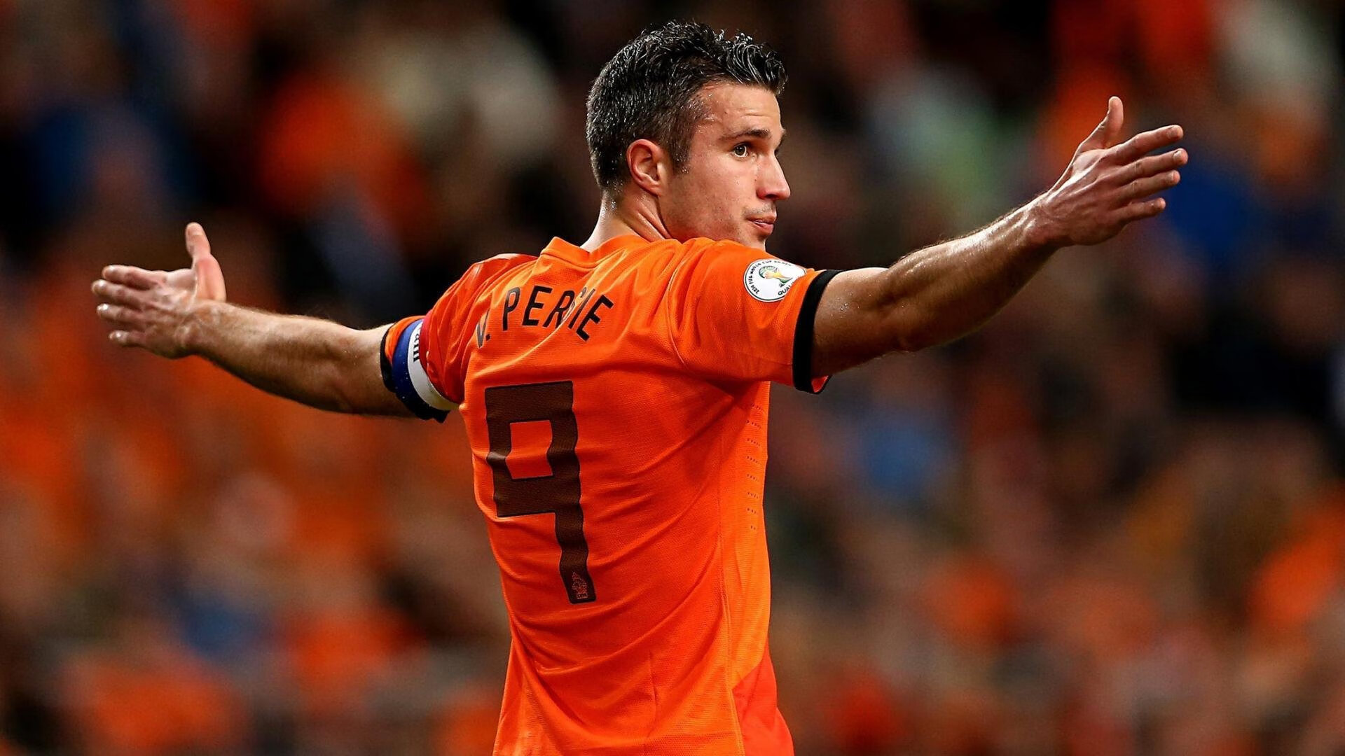 英雄联盟全球总决赛，巅峰对决引爆电竞狂潮